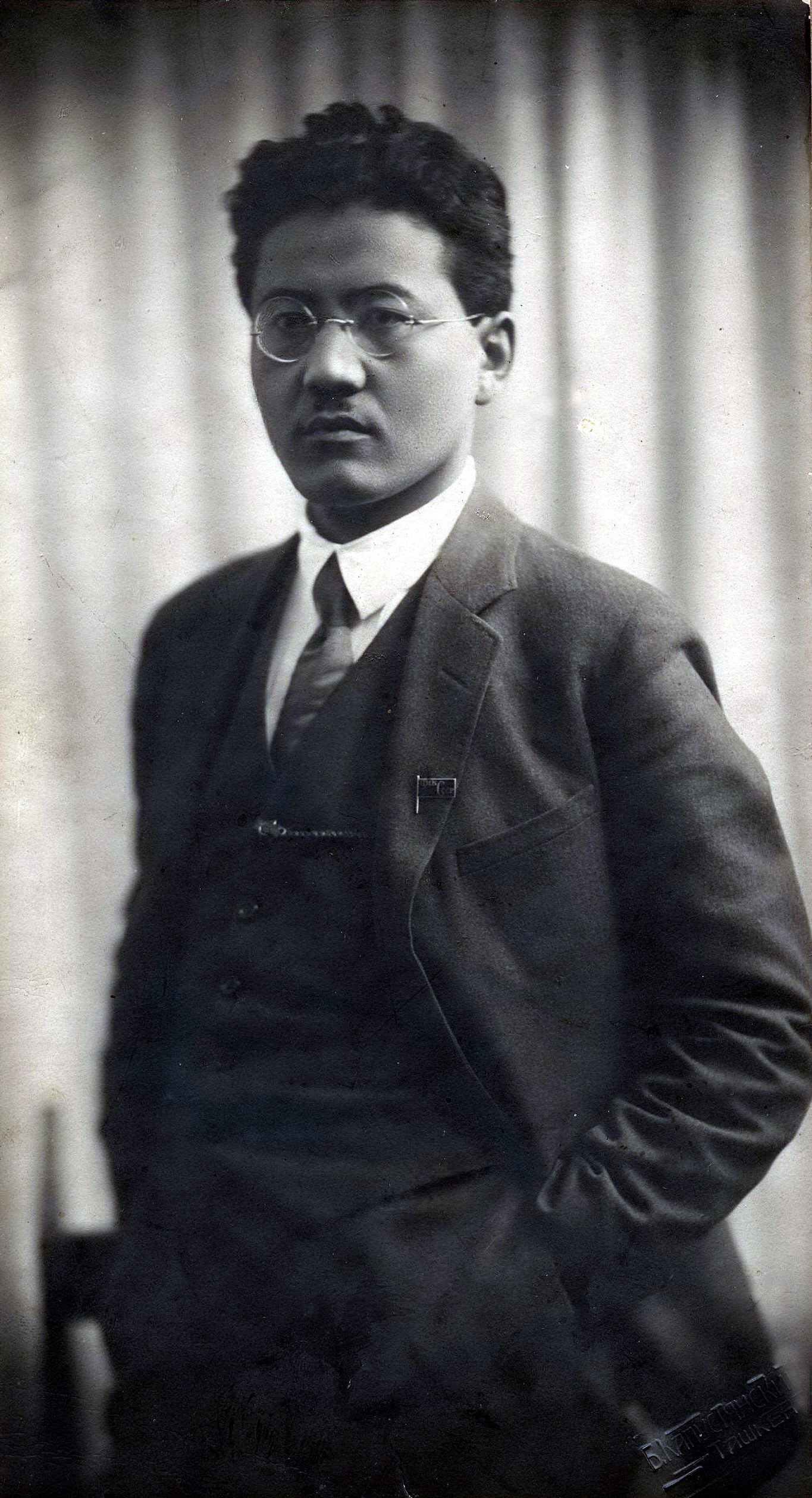 Turar_Ryskulov-1.jpg