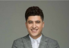 «Қазағым сенің ғана ұланыңмын». Әбдіжаппар халыққа жыр арнады